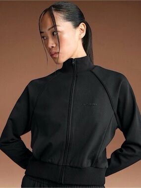 Nike Skims Women’s Black Cropped Full-Zip Track Jacket